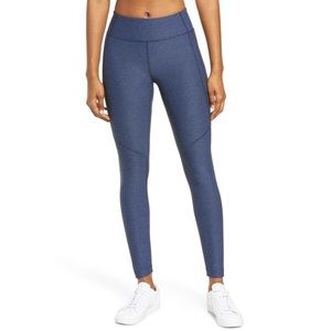 Outdoor Voices 7/8 warmup leggings